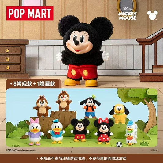 M Mouse Family